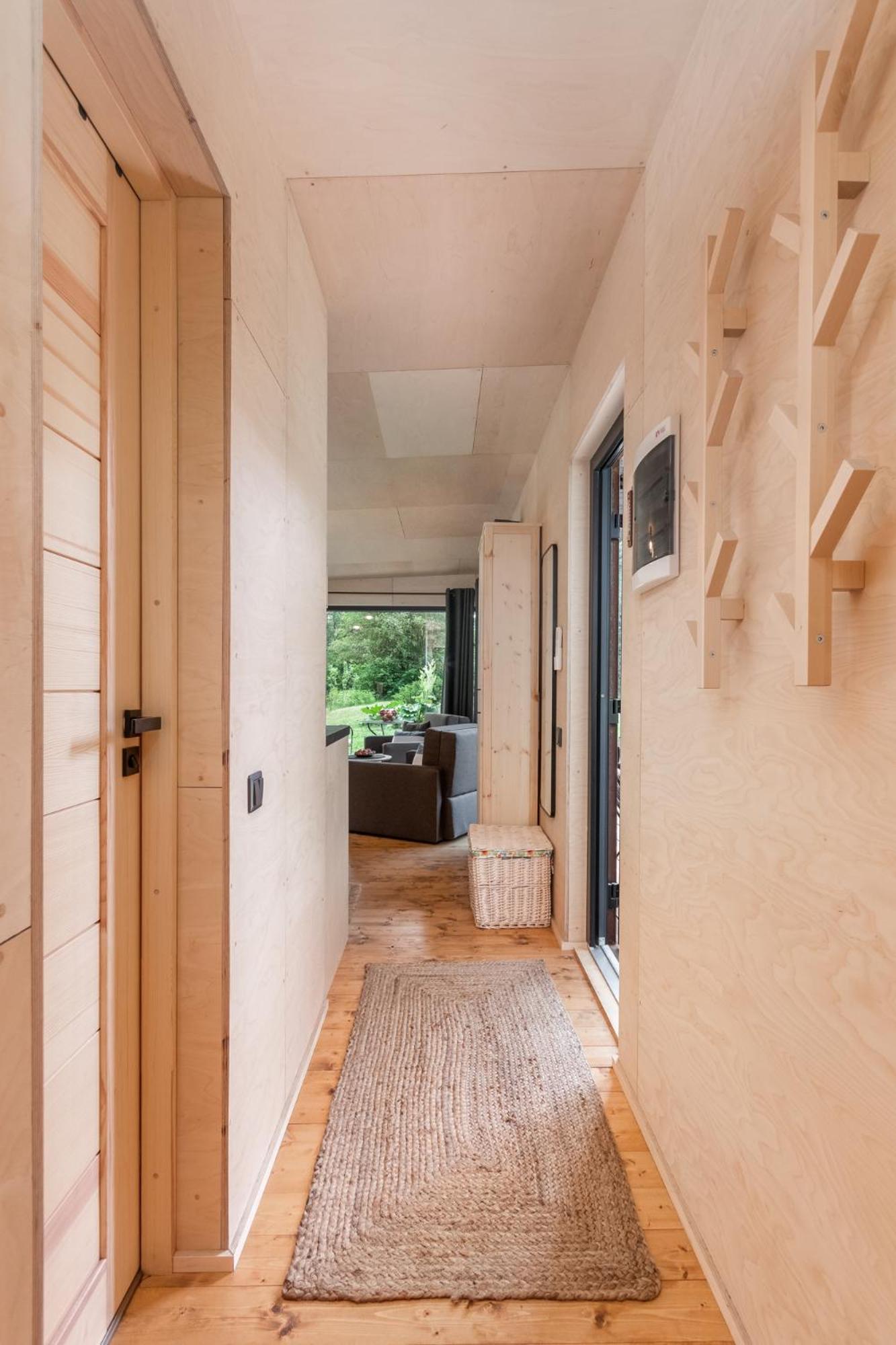 Holiday home Jaunjespari 1